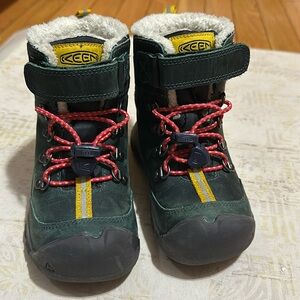 Keen Greta toddler boots